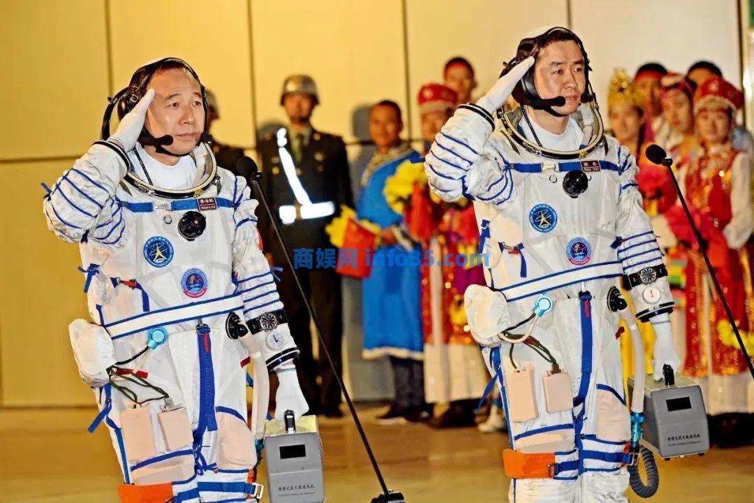 祝贺：陈冬成为我国首位 在轨时间突破200天的航天员。