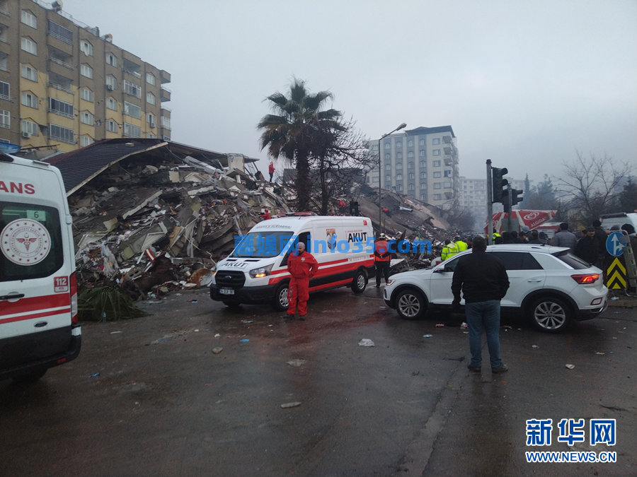 连线：新华社记者直击土耳其强震灾区现场